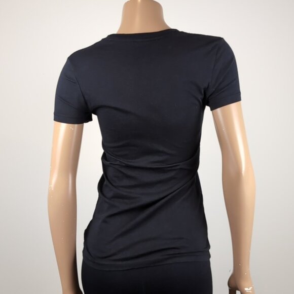 3/$20 David & Goliath Luxury Tee Pugs & Roses Alternative Rock Dog Lover Tshirt - Picture 5 of 10